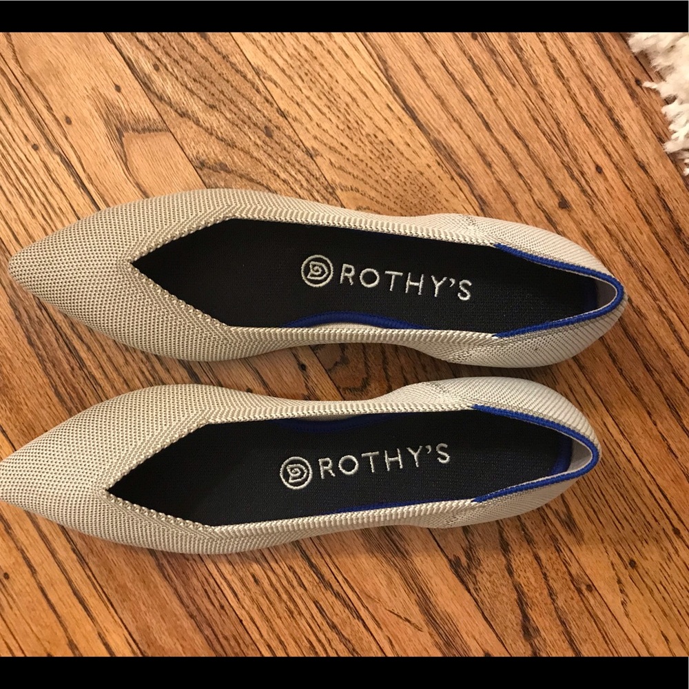 Never worn Rothy’s Birdseye Flats in Flax Size 8.5